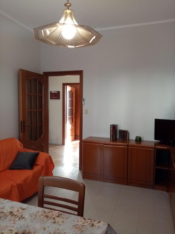 Bruno Turin Apartment Near The Metro 科莱尼奥 外观 照片