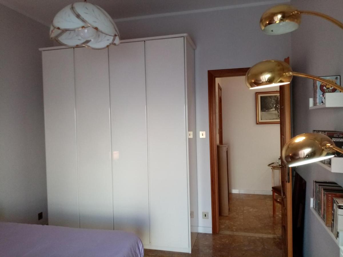 Bruno Turin Apartment Near The Metro 科莱尼奥 外观 照片