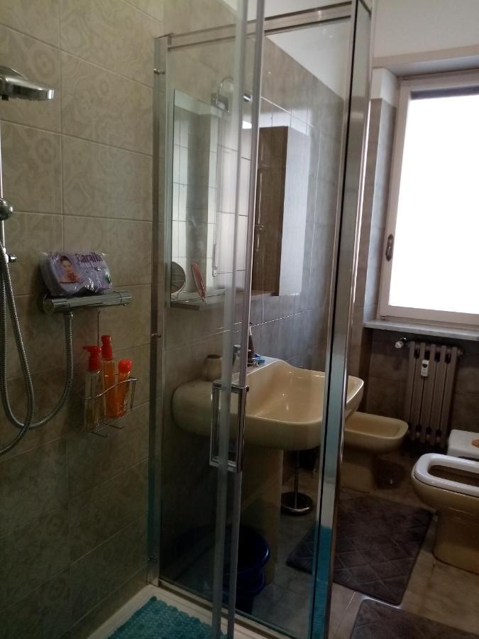Bruno Turin Apartment Near The Metro 科莱尼奥 外观 照片