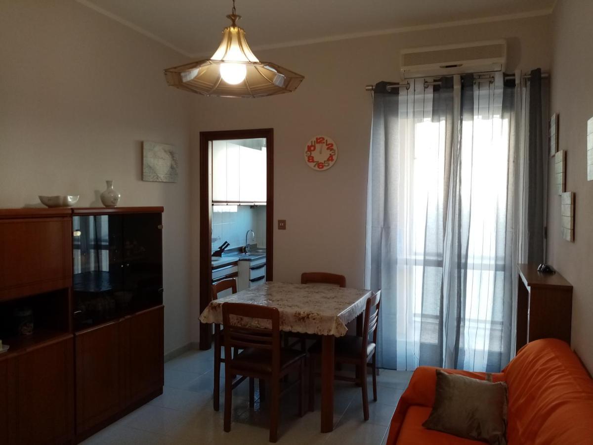 Bruno Turin Apartment Near The Metro 科莱尼奥 外观 照片